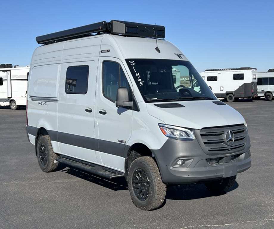 2027 Winnebago REVEL BMB44E-2.5-1 in albuquerque NM