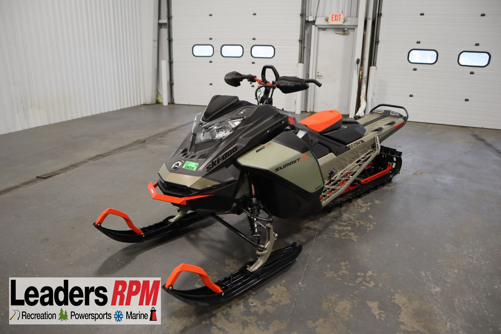 Summit For Sale in Michigan - Ski-Doo Snowmobiles - Snowmobile Trader