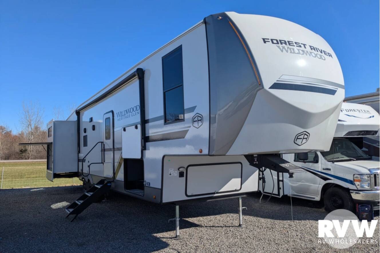 A photo of this 2027 Forest River Heritage Glen 356QB