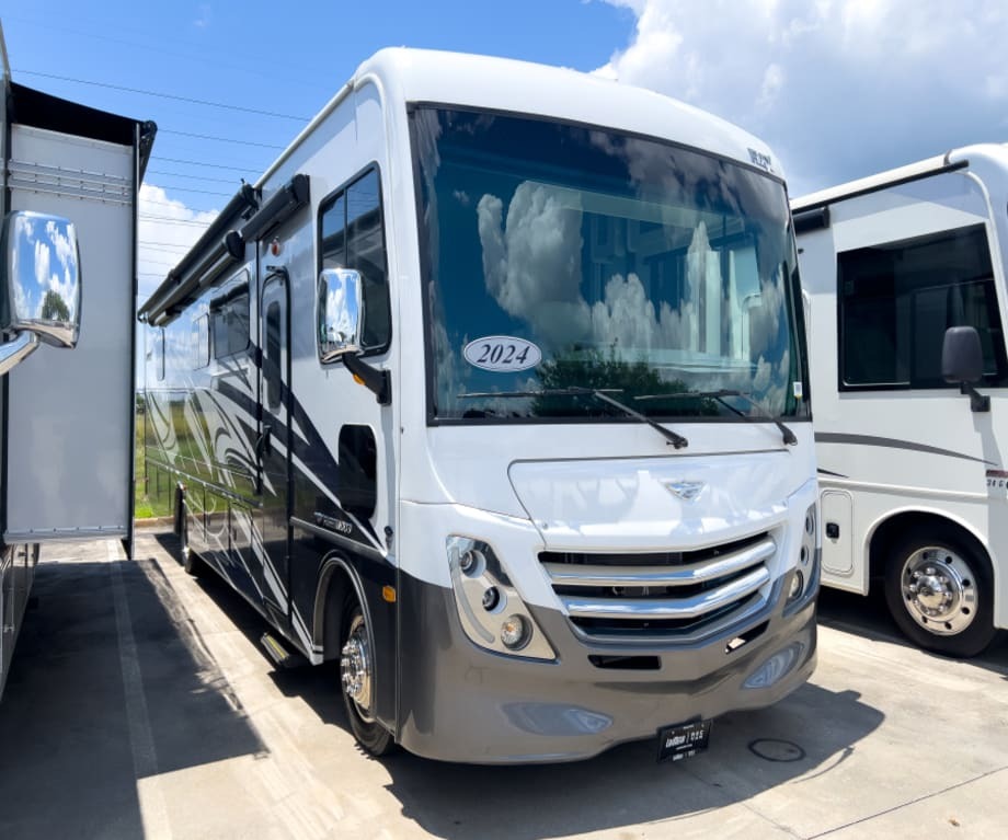 2024 Fleetwood FLEX 35R in sanford FL