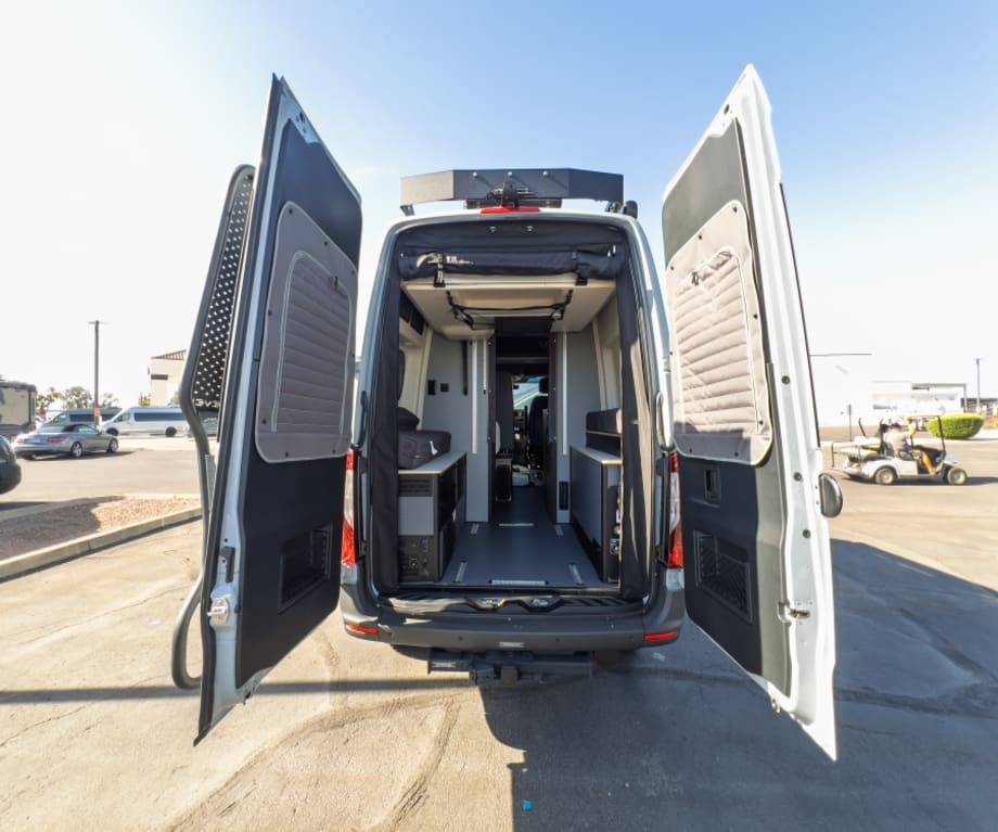 2027 Winnebago REVEL BMB44E-2.5-1 in phoenix AZ