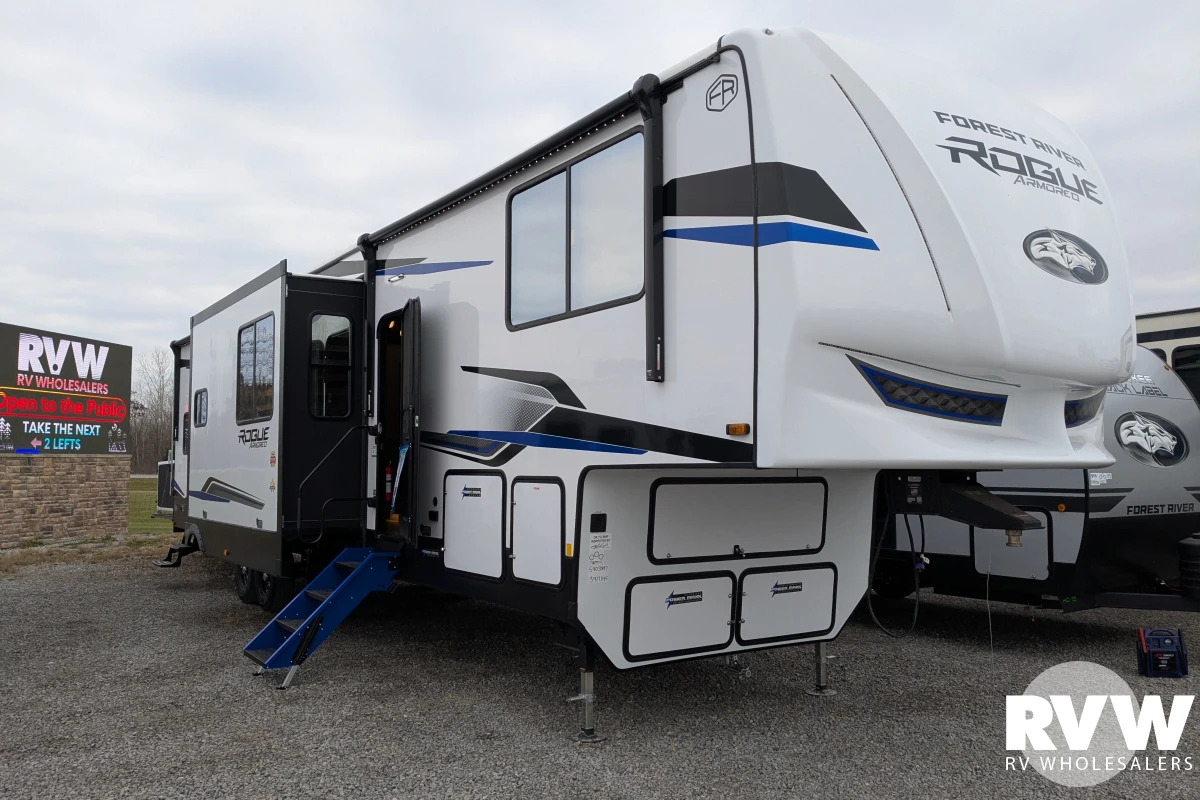 2027 Forest River Rogue Armored 391T145 in lakeview OH