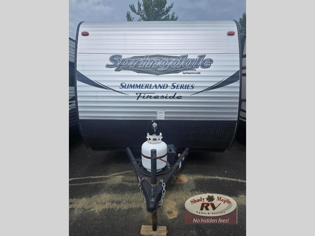 2017 Keystone Rv Summerland Mini 1700FQ in east earl PA