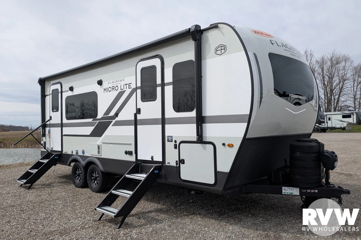 2027 Forest River Flagstaff Micro Lite 25SRK in delaware OH