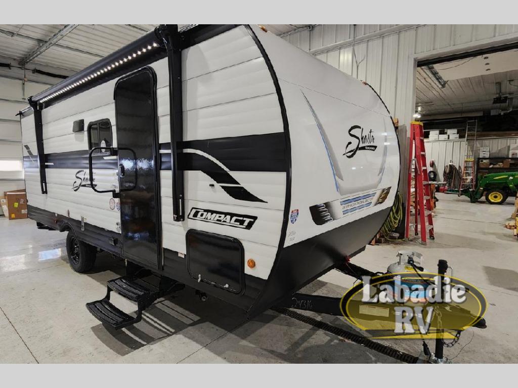 2026 Shasta Rvs Compact 18DBL in holland OH