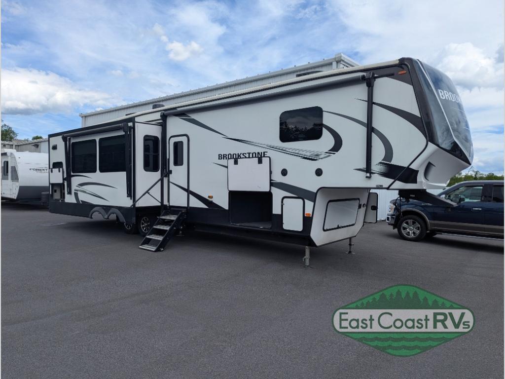 2022 Coachmen Rv Brookstone 374RK in bedford PA