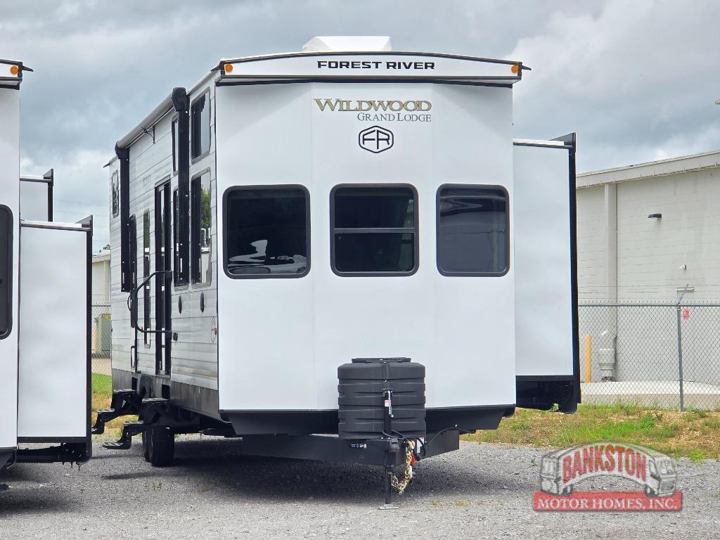 2026 Forest River Rv Wildwood Lodge 40FKP RV
