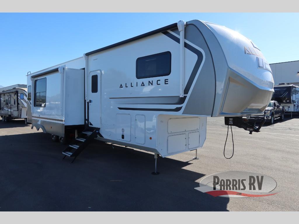 2027 Alliance Rv Paradigm 395DS in payson UT