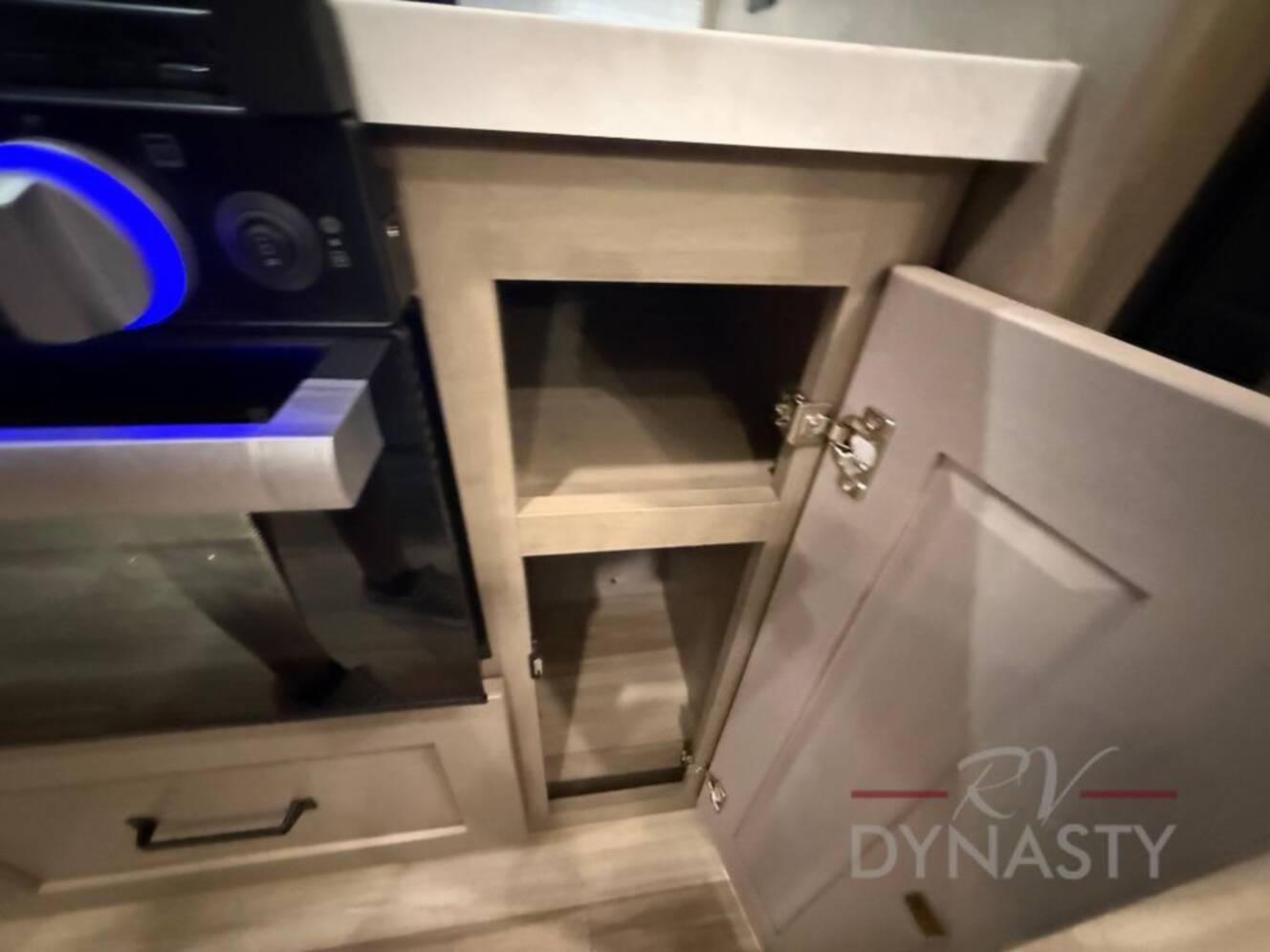 A photo of this 2025 Grand Design Reflection 100 Series 28RL