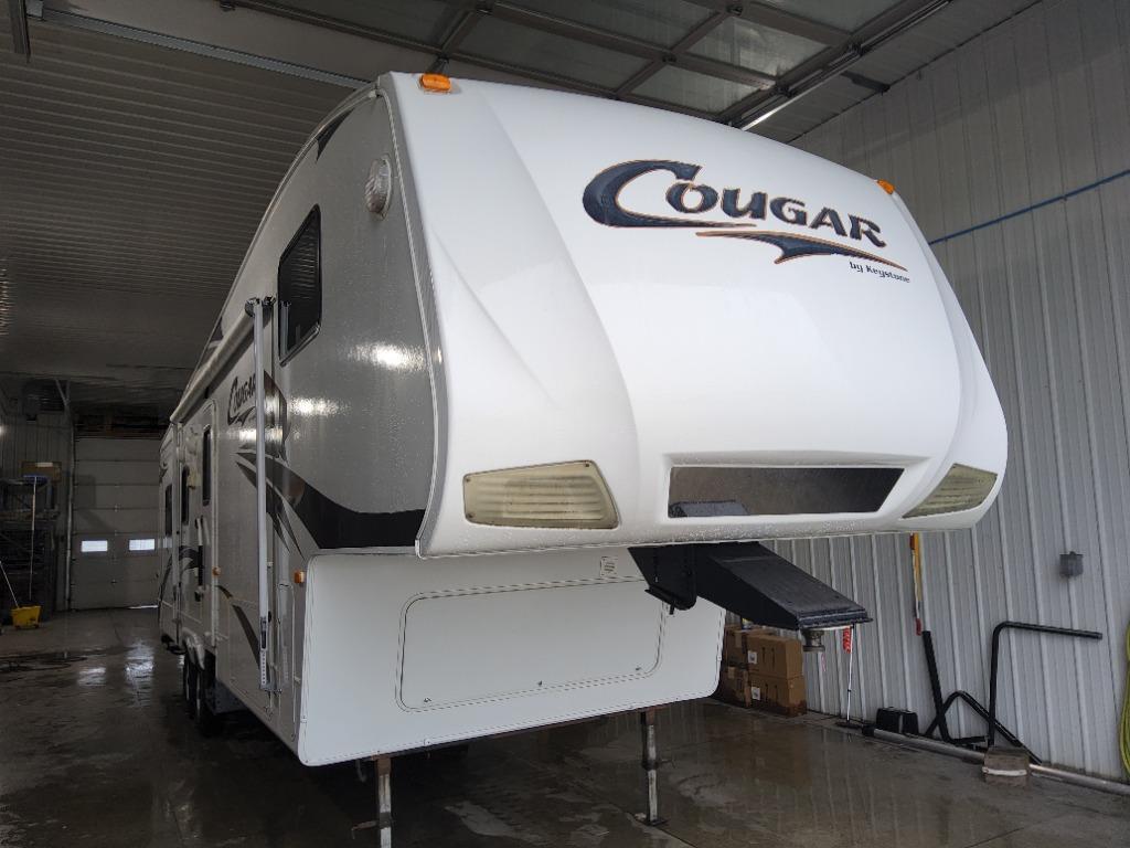 2009 Keystone Rv Cougar 318SAB in burlington WI