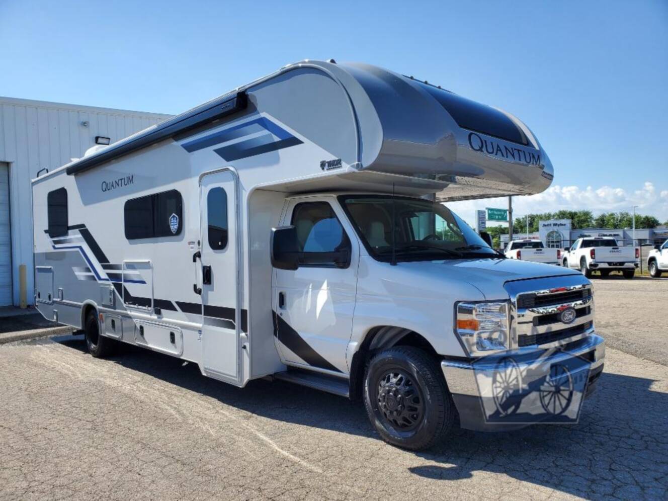 A photo of this 2027 Thor Motor Coach Quantum HS31