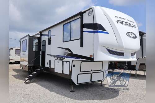 2025 Forest River Rv Vengeance Rogue Armored 351G2 in batavia OH