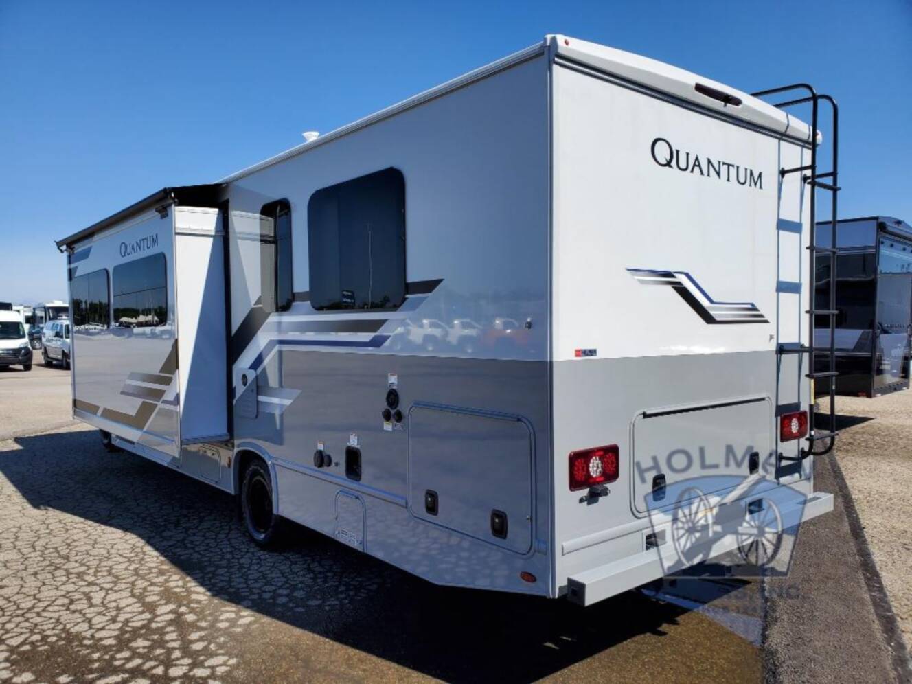 A photo of this 2027 Thor Motor Coach Quantum HS31