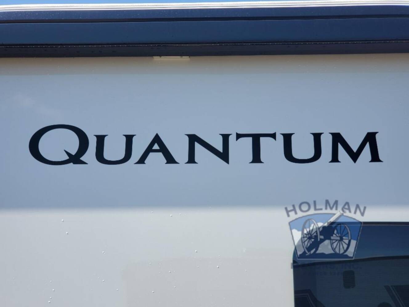 A photo of this 2027 Thor Motor Coach Quantum HS31