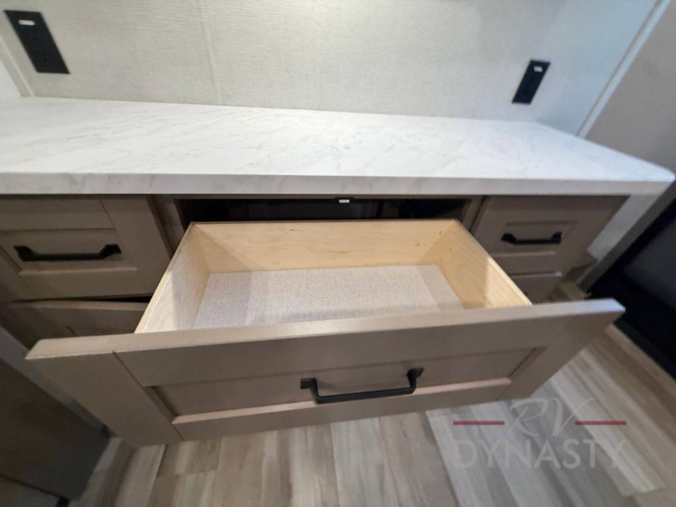 A photo of this 2025 Grand Design Reflection 100 Series 28RL