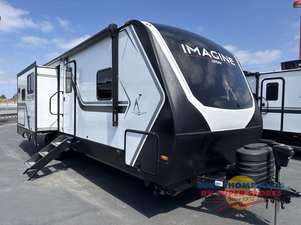 2027 Grand Design Imagine 2670MK in fountain valley CA