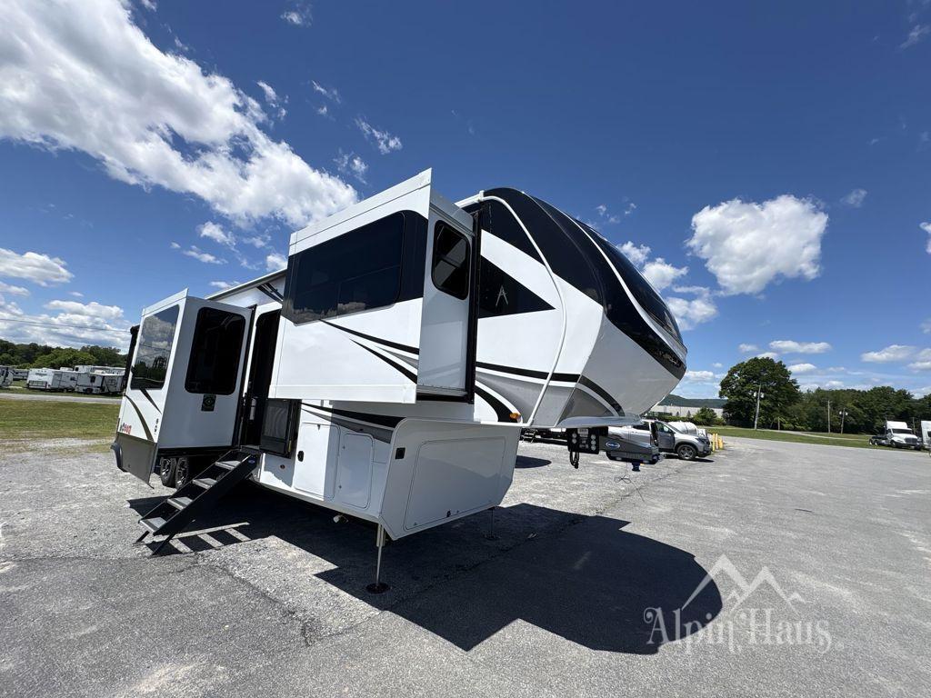 2026 Grand Design Solitude 380FL in gansevoort NY
