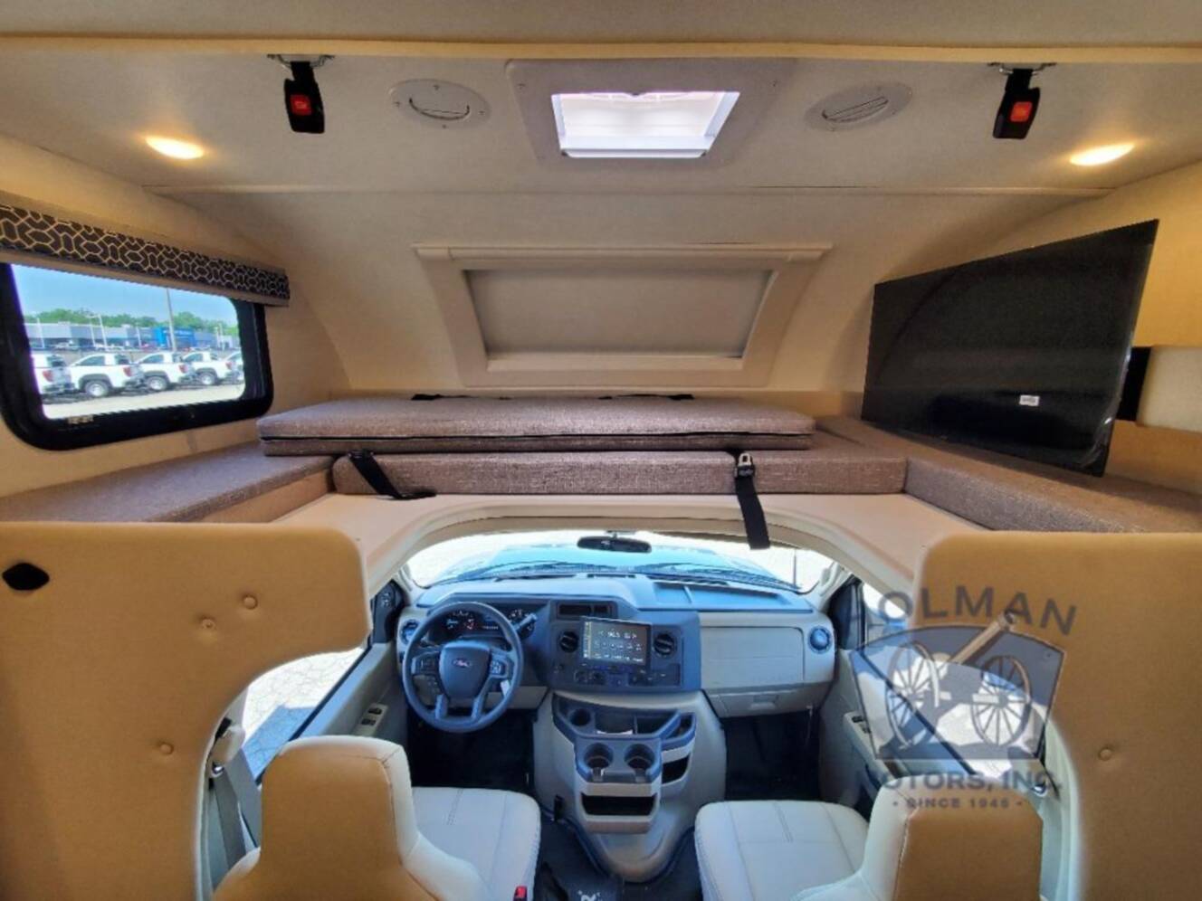 A photo of this 2027 Thor Motor Coach Quantum HS31