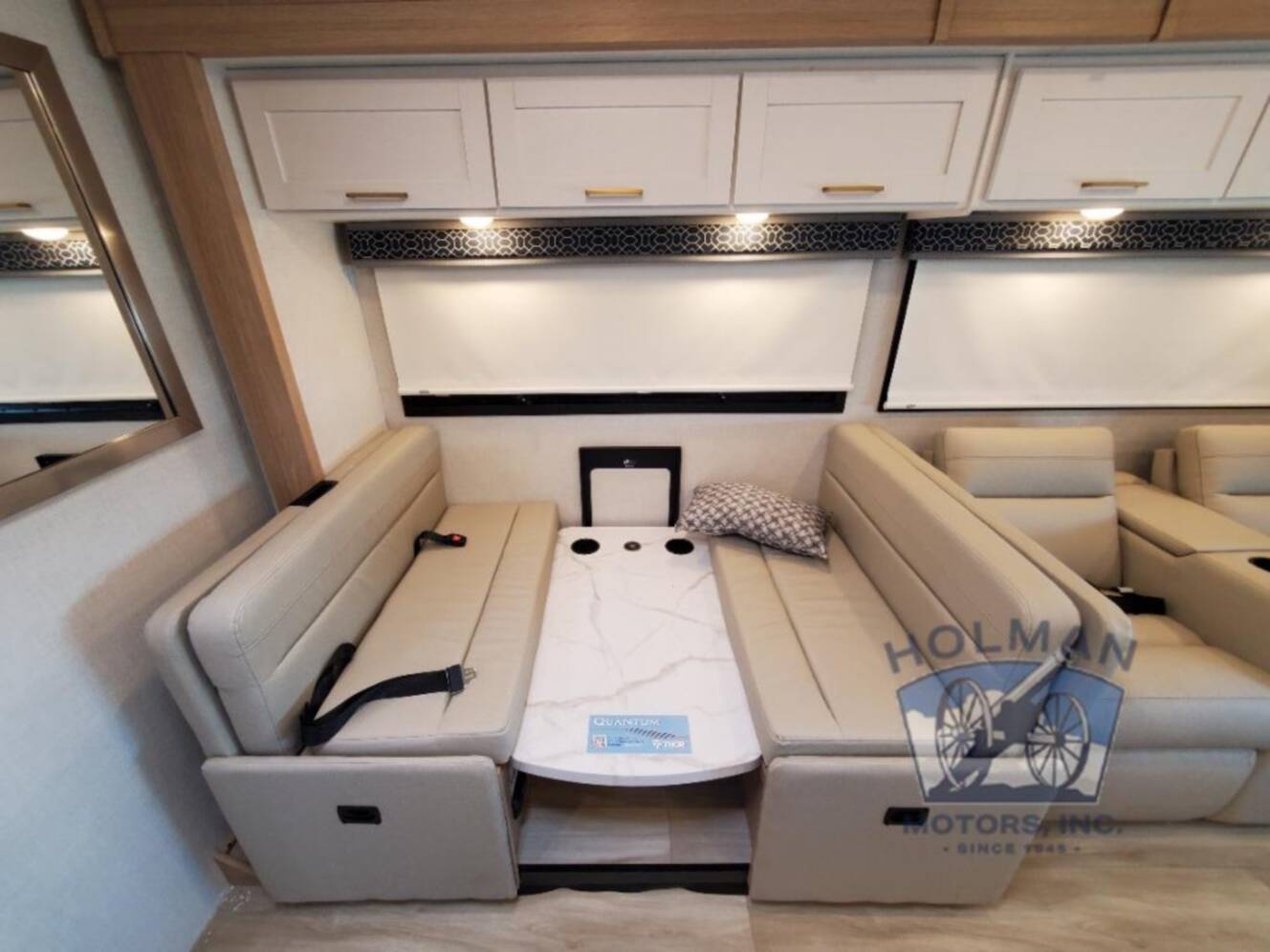 A photo of this 2027 Thor Motor Coach Quantum HS31