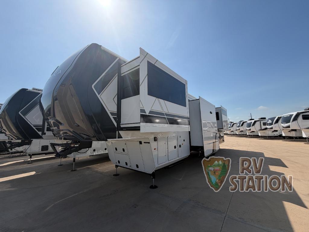 2027 Keystone Rv Montana 3800FL in lorena TX