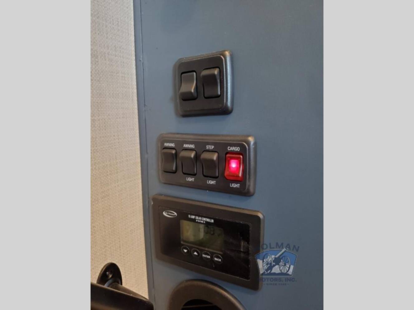 A photo of this 2027 Thor Motor Coach Quantum HS31