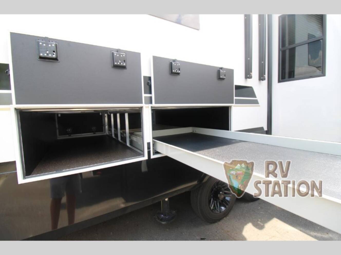 A photo of this 2027 Keystone Rv Montana 3800FL