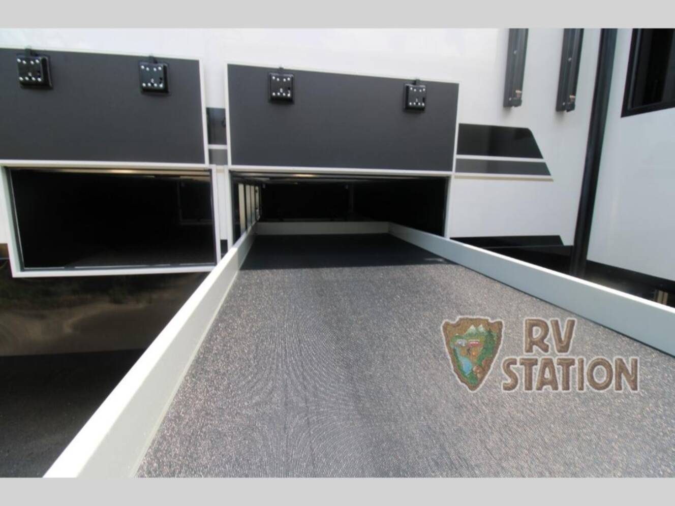 A photo of this 2027 Keystone Rv Montana 3800FL