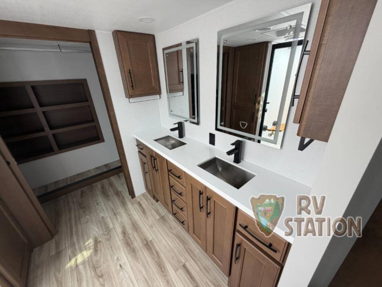 A photo of this 2026 Keystone Rv Montana 3900RK
