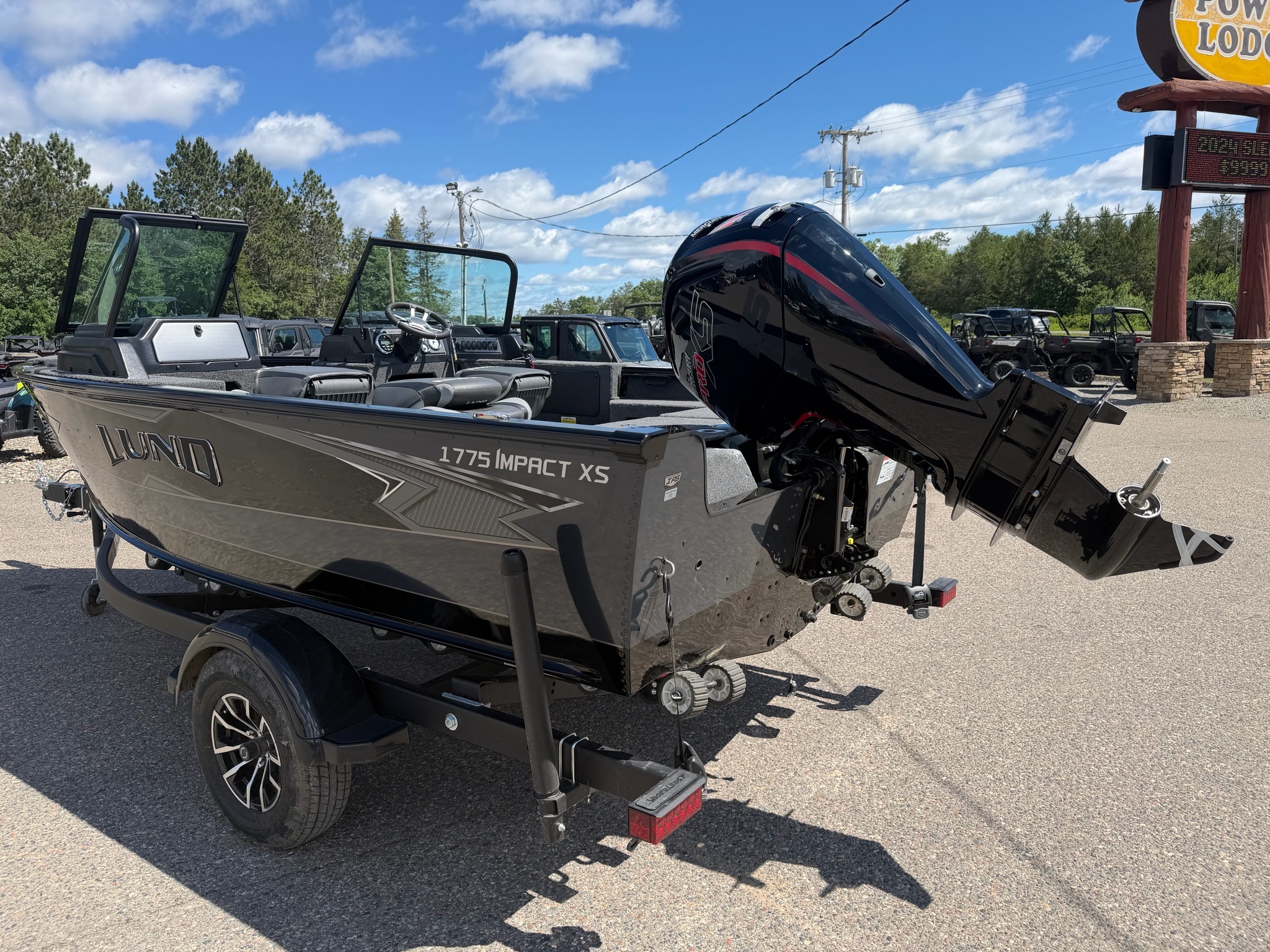 New 2026 Lund 1775 Impact Xs For Sale in Brainerd, MN - 5041039573