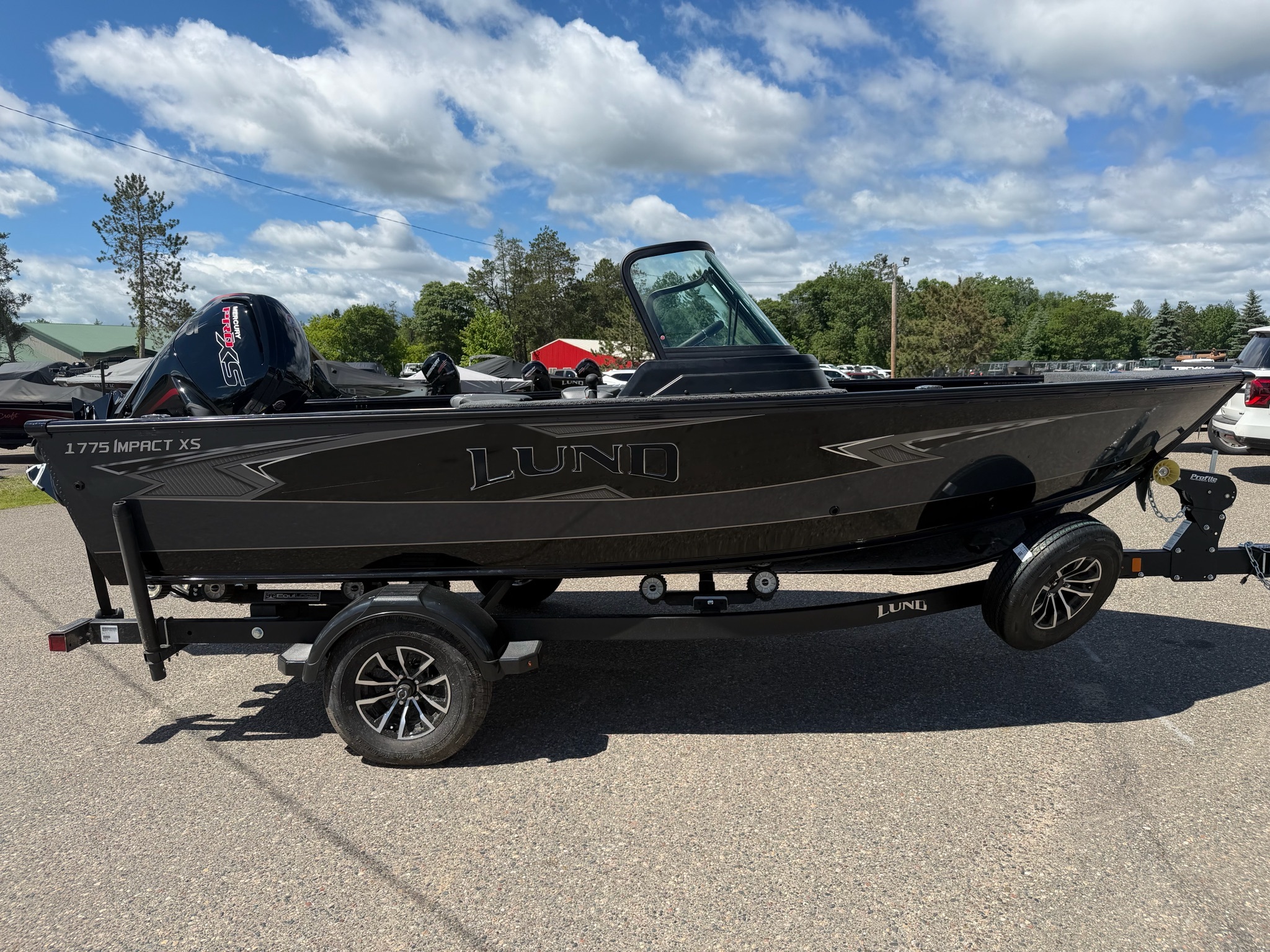 New 2026 Lund 1775 Impact Xs For Sale in Brainerd, MN - 5041039573