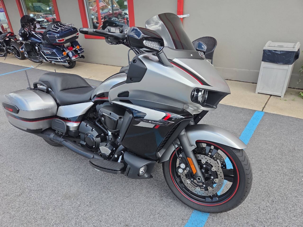 2018 Yamaha XV19BJ STAR ELUDER GT BASE in Highland, IN