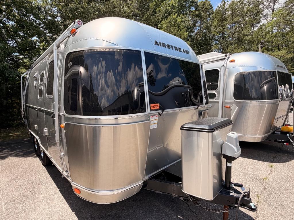 2017 Airstream Flying Cloud 23D in monroe NC