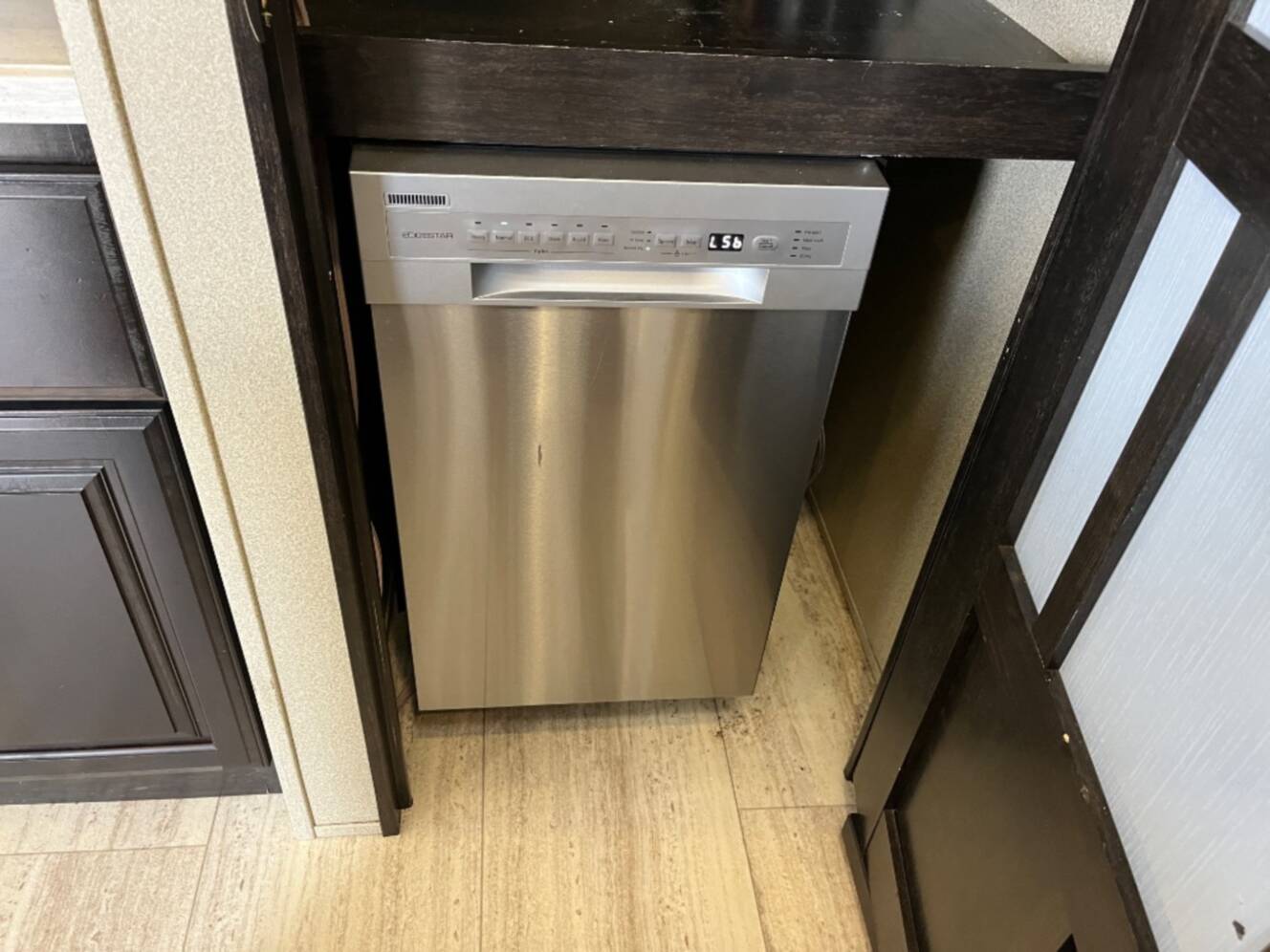 A photo of this 2018 Grand Design Momentum 376TH