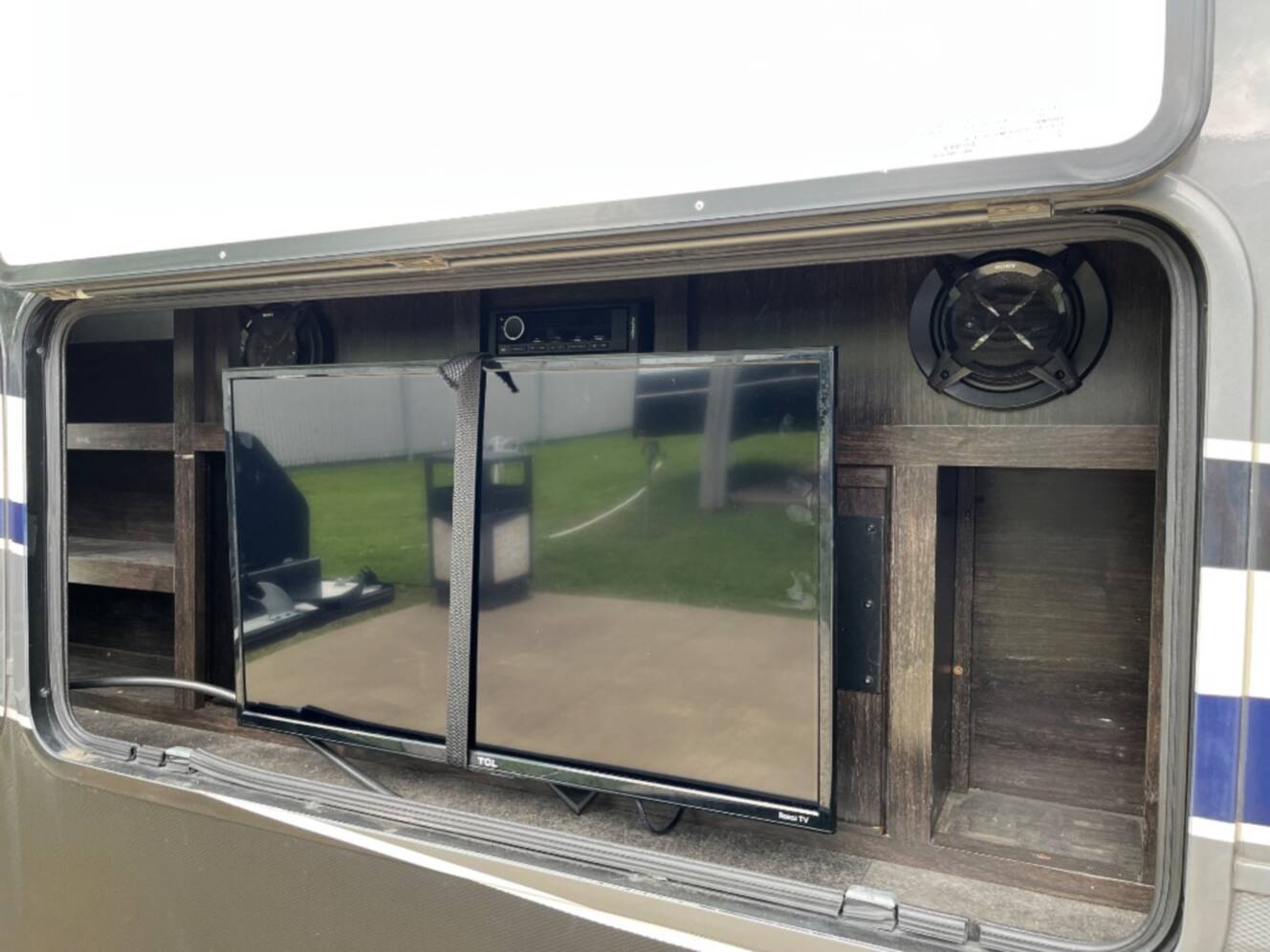 A photo of this 2018 Grand Design Momentum 376TH