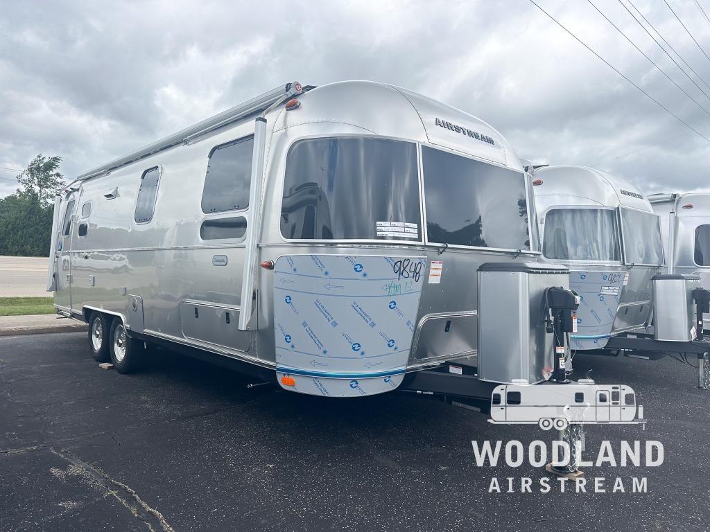 2026 Airstream Globetrotter 27FB Twin in grand rapids MI