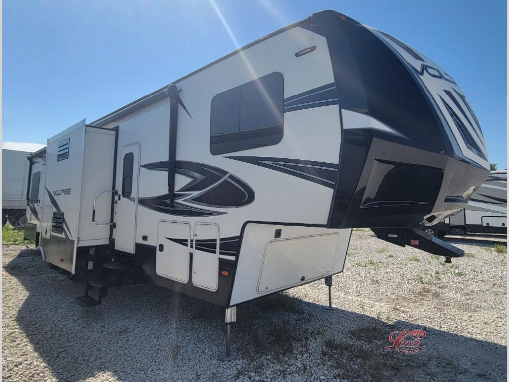 2017 Dutchmen Rv Voltage 4005 in council bluffs IA