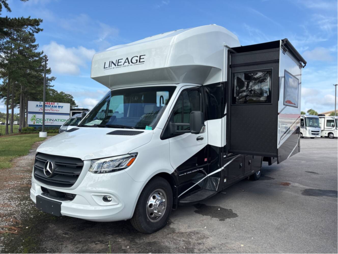 A photo of this 2026 Grand Design Lineage Series M 25TK