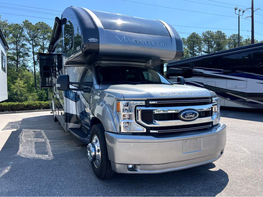 2022 Thor Motor Coach Magnitude BT36 RV
