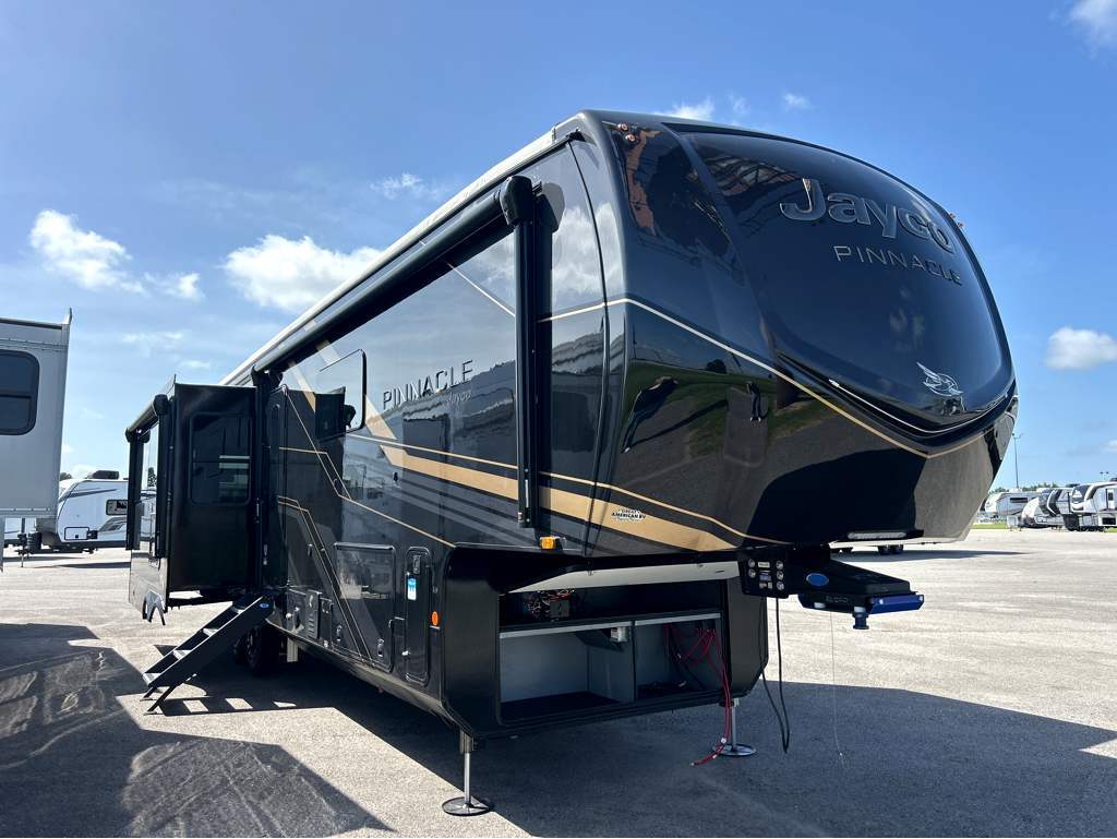 2026 Jayco Pinnacle 36FBTS RV
