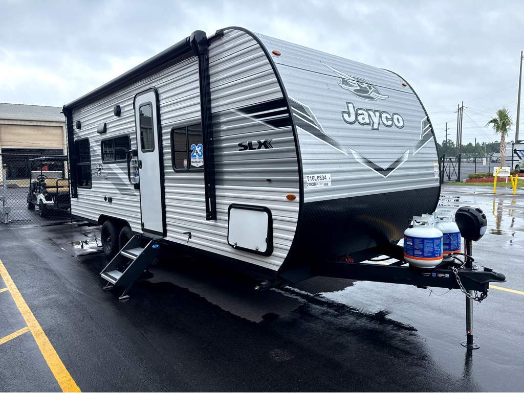 2026 Jayco Jay Flight SLX 210QB RV
