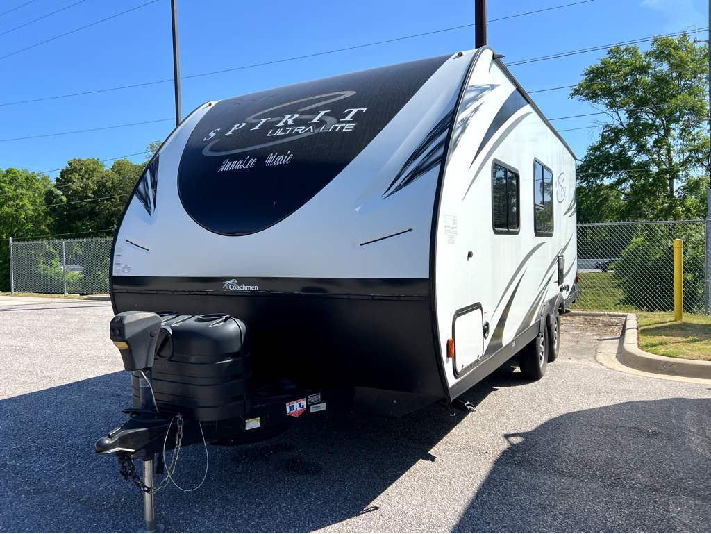 2019 Coachmen Spirit Ultra Lite 2245BH in calera AL