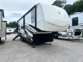 2023 Van Leigh BEACON 32RLB in tanner AL