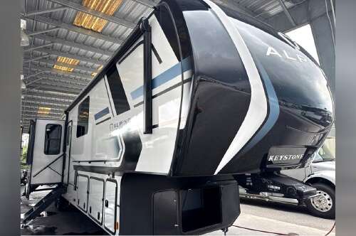 2026 Keystone Alpine 3910RK in defuniak springs FL