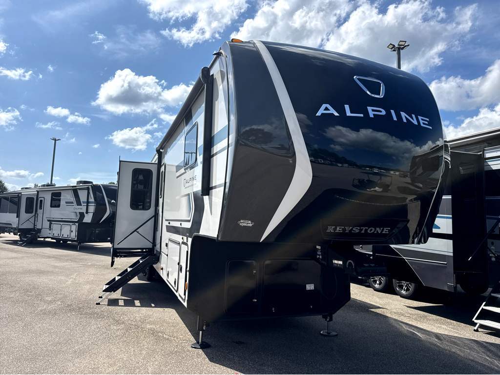 2026 Keystone Alpine Avalanche Edition 381DL in hammond LA