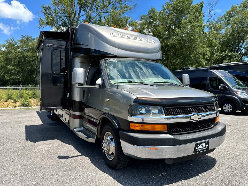 2013 Coachmen Concord 300 TS RV