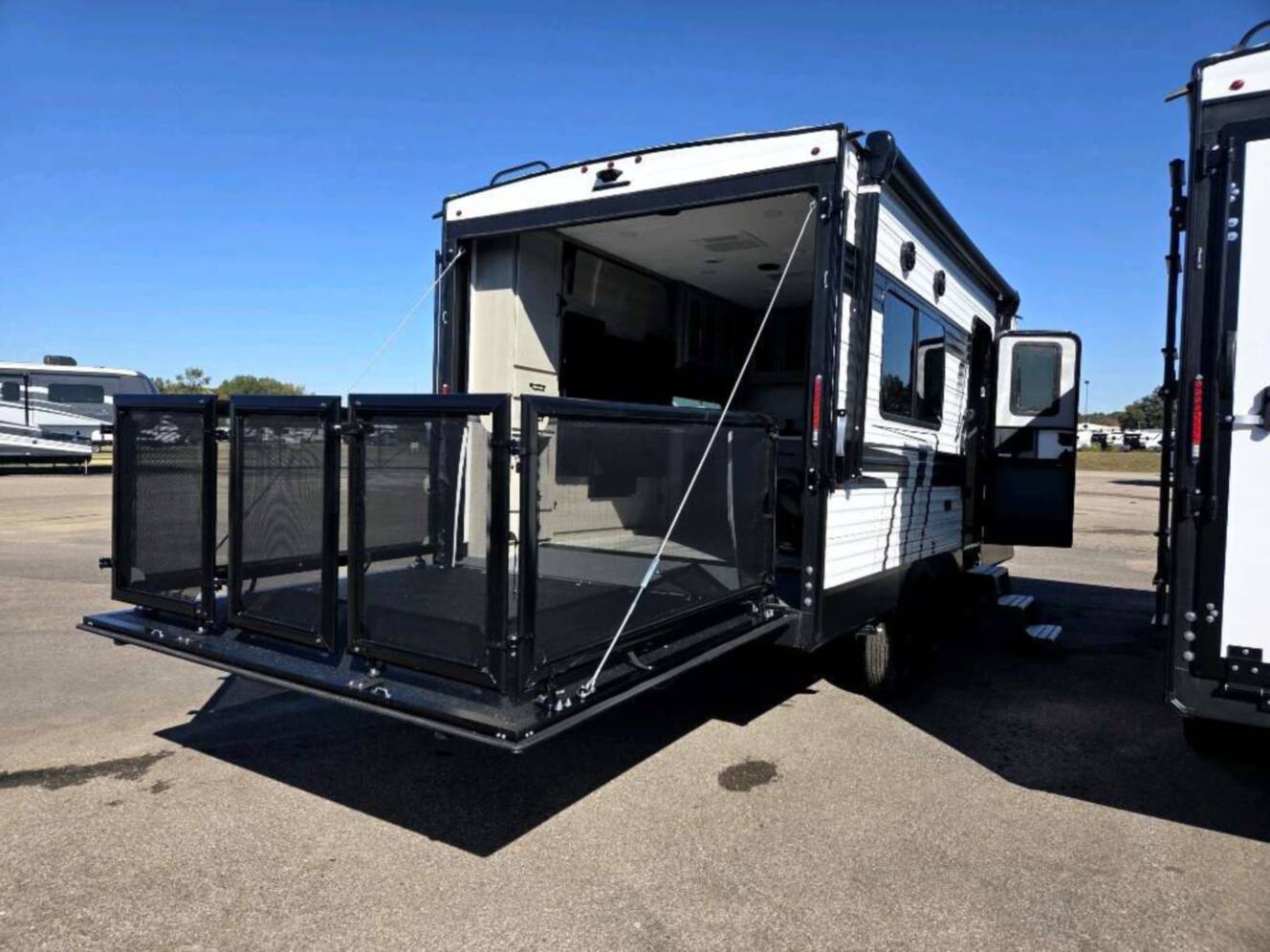A photo of this 2026 Grand Design Momentum MAV 17MAV