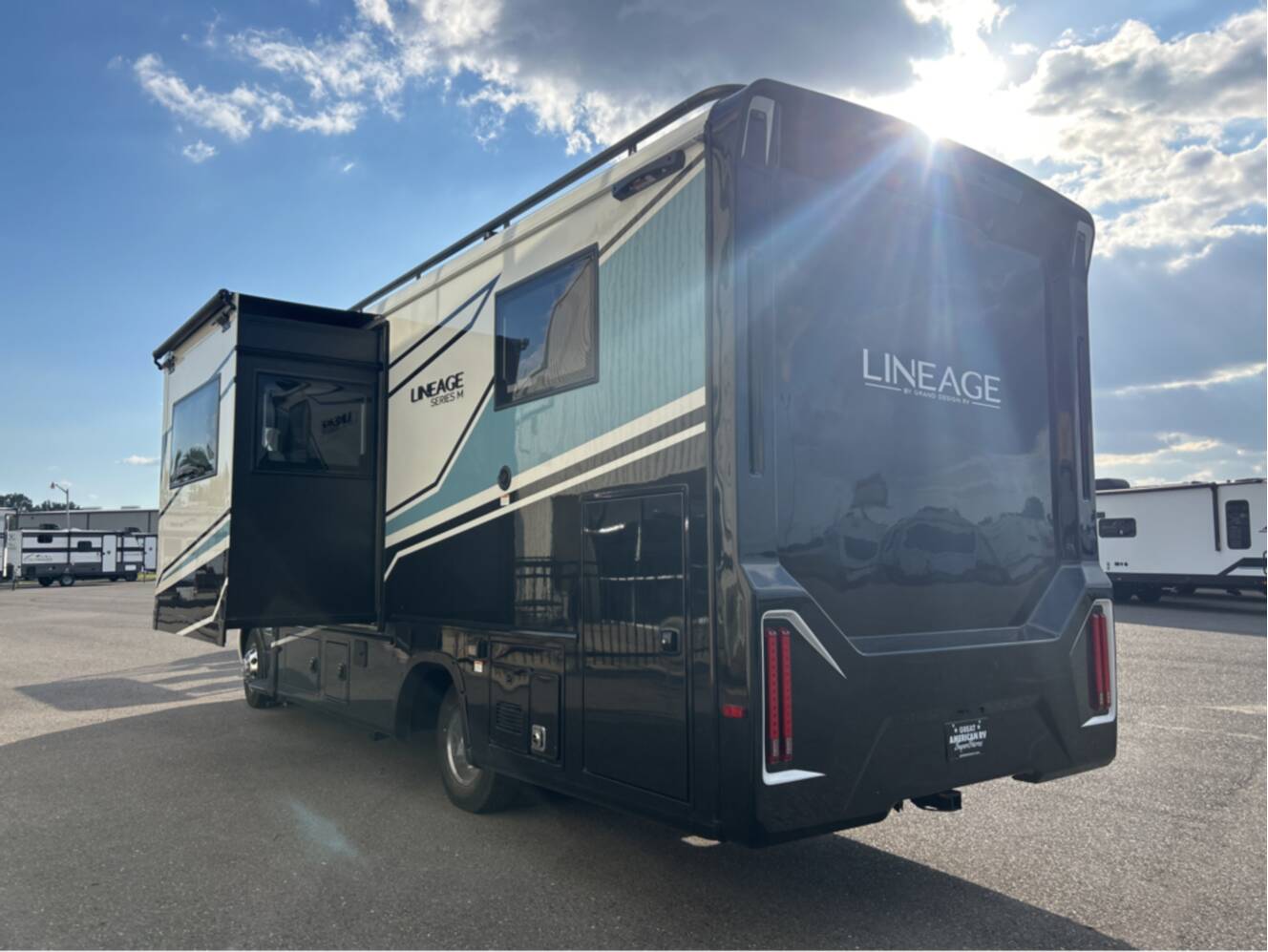 A photo of this 2026 Grand Design Lineage Series M 25TK