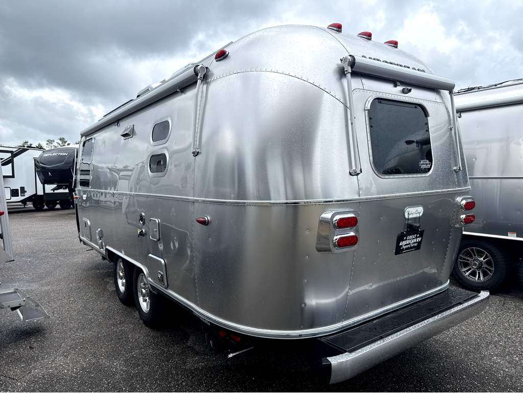 2026 Airstream Flying Cloud 23FBT 23FB TWIN in defuniak springs FL