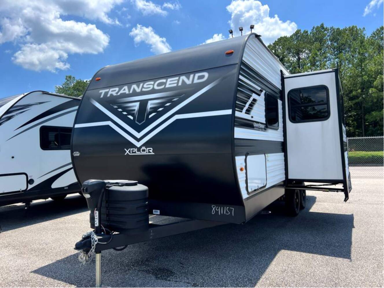 A photo of this 2026 Grand Design Transcend XPLOR 20MKX