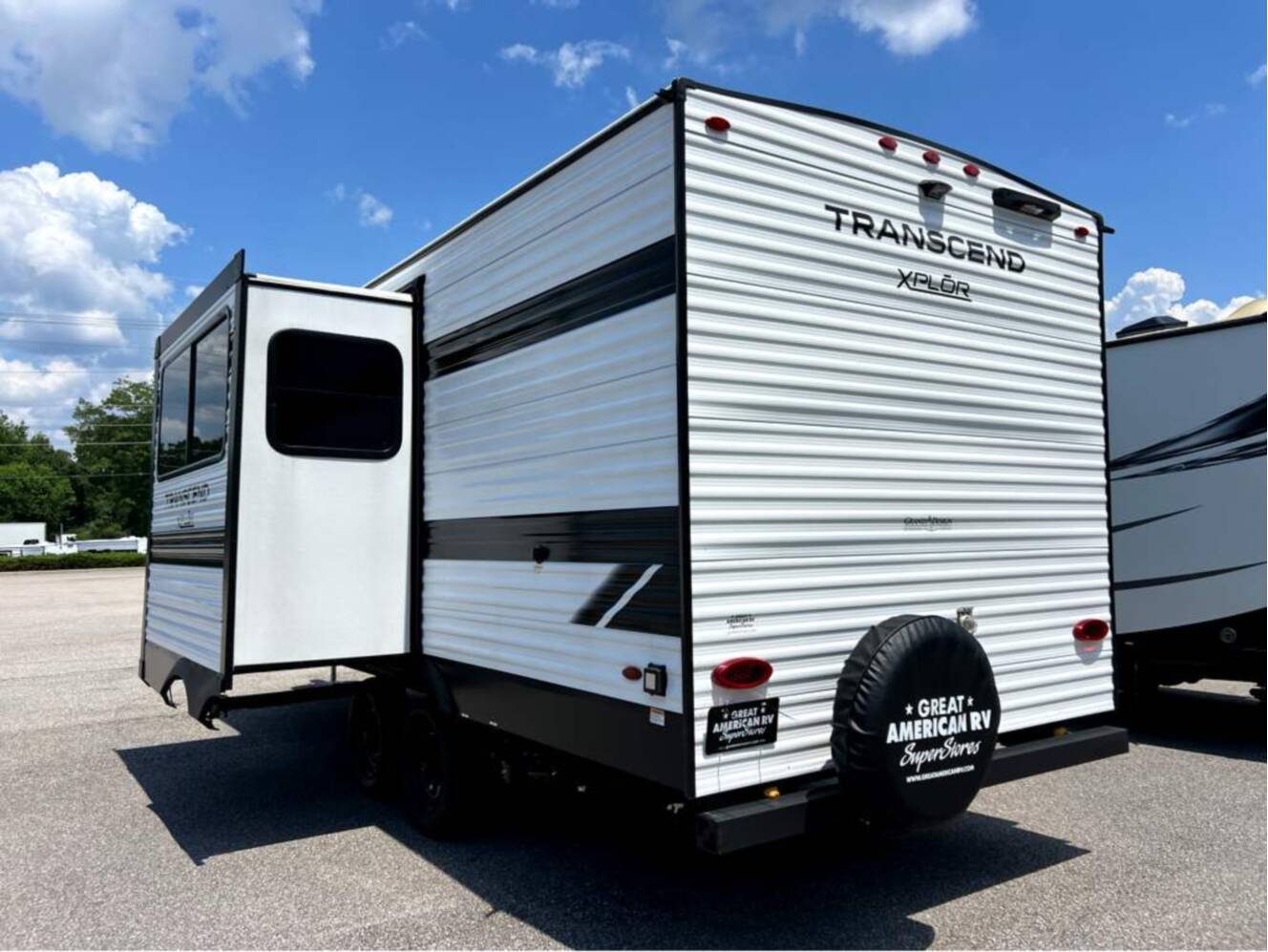 A photo of this 2026 Grand Design Transcend XPLOR 20MKX